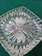 Hapjes schaal kristal vier vakken, Huis en Inrichting, Ophalen of Verzenden, 'T Olde Gre-j, Info@toldegrej.nl, Endepoelstraat 20f Didam