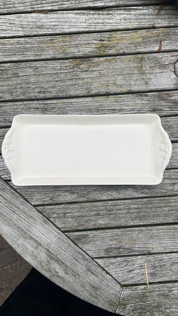Wedgwood Traditional plain cake schaal beschikbaar voor biedingen