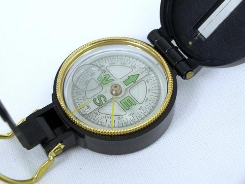 Vintage ENGINEER Directional Compass, Watersport en Boten, Navigatiemiddelen en Scheepselektronica, Zo goed als nieuw, Gps of Kompas