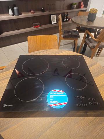 Indesit Keramische Kookplaat 60cm - ZGAN beschikbaar voor biedingen
