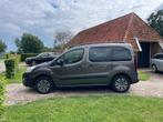 Peugeot Partner Tepee 1.2 PureTech Allure-Navi-Camera-PDC-Tr, Voorwielaandrijving, 65 €/maand, Stof, Gebruikt
