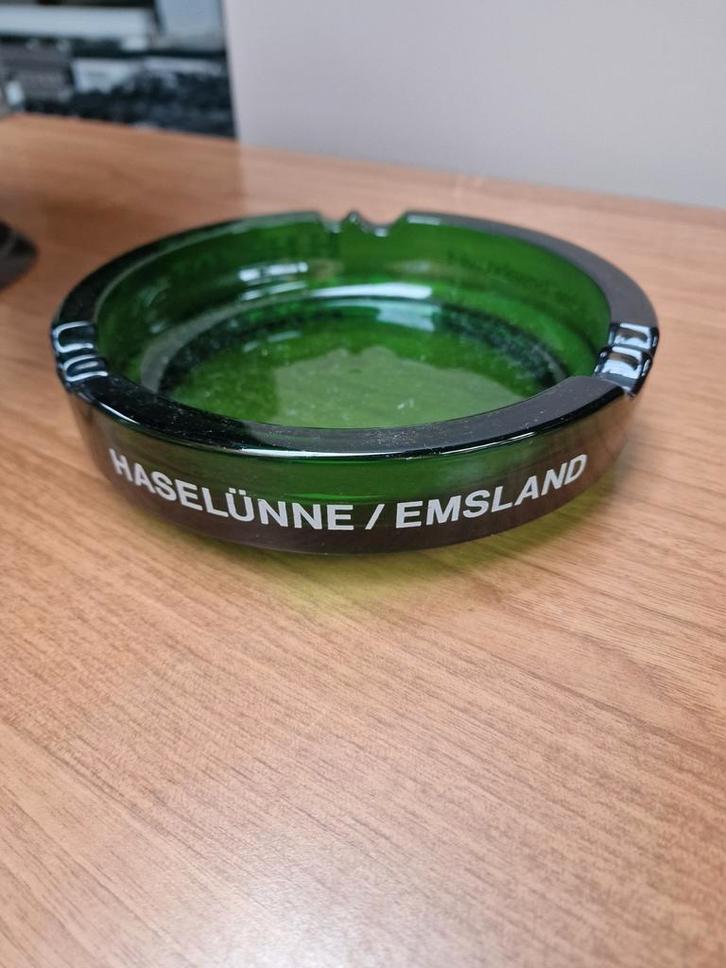 Grote vintage stamtafel asbak heydt korn, Antiek en Kunst, Antiek | Glas en Kristal, Ophalen