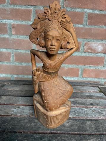 Beeld Houtsnijwerk Aziatisch  Bali Vrouwenbeeld beschikbaar voor biedingen