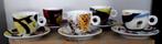Kunstige kop en schotels van Yong - 9 paar, Huis en Inrichting, Gebruikt, Keramiek, Ophalen of Verzenden, Overige stijlen