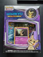 Pokemon Mimikyu Collection Box, Hobby en Vrije tijd, Verzamelkaartspellen | Pokémon, Ophalen of Verzenden, Nieuw