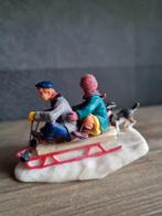 Lemax saampjes op de slee kerstdorp kersthuisjes, Diversen, Kerst, Ophalen of Verzenden, Zo goed als nieuw