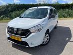 Dacia Lodgy 1.3 TCe Essential - 7 ZITTER - NED AUTO - AIRCO, Gebruikt, Euro 6, 4 cilinders, 7 stoelen