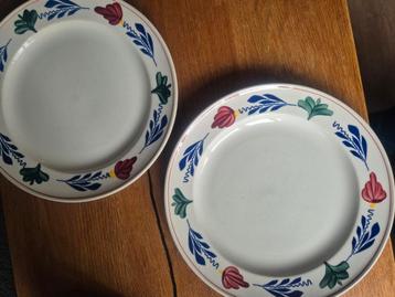 Boerenbont 2 platte borden  beschikbaar voor biedingen