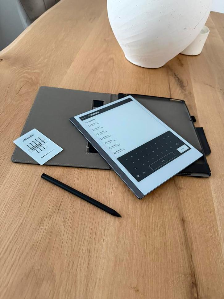 Remarkable 2 + Marker Plus, Computers en Software, E-readers, Zo goed als nieuw, 10 inch of meer, 8 GB, Touchscreen, Ophalen