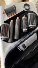 Dyson airwrap accessoires plus doos zwart brush, Ophalen of Verzenden, Zo goed als nieuw, Föhn of Haardroger
