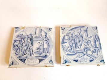 Twee tegels ‘Delfts Blauw’ Exodus 9:10 & Exodus 8:24 beschikbaar voor biedingen