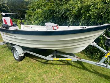 Crescent 450 visboot met 20PK Mercury, trailer en fishfinder beschikbaar voor biedingen
