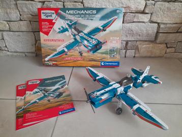 Clementoni groot (LEGO) vliegtuig.  beschikbaar voor biedingen