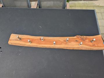 Boomstam kapstok 7 haken  beschikbaar voor biedingen