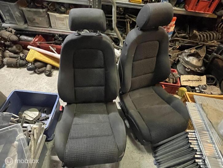 Stoel stoelen audi tt 2 voorstoelen verwarming, Auto-onderdelen, Interieur en Bekleding, Gebruikt, Ophalen of Verzenden
