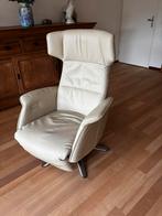 Mooie relaxfauteuil creme de Toekomst, Huis en Inrichting, Fauteuils, Ophalen, Minder dan 75 cm, Leer, Zo goed als nieuw