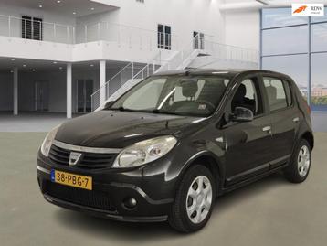 Dacia Sandero 1.2 Lauréate 5 DEUR AIRCO 2 X SLEUTELS beschikbaar voor biedingen