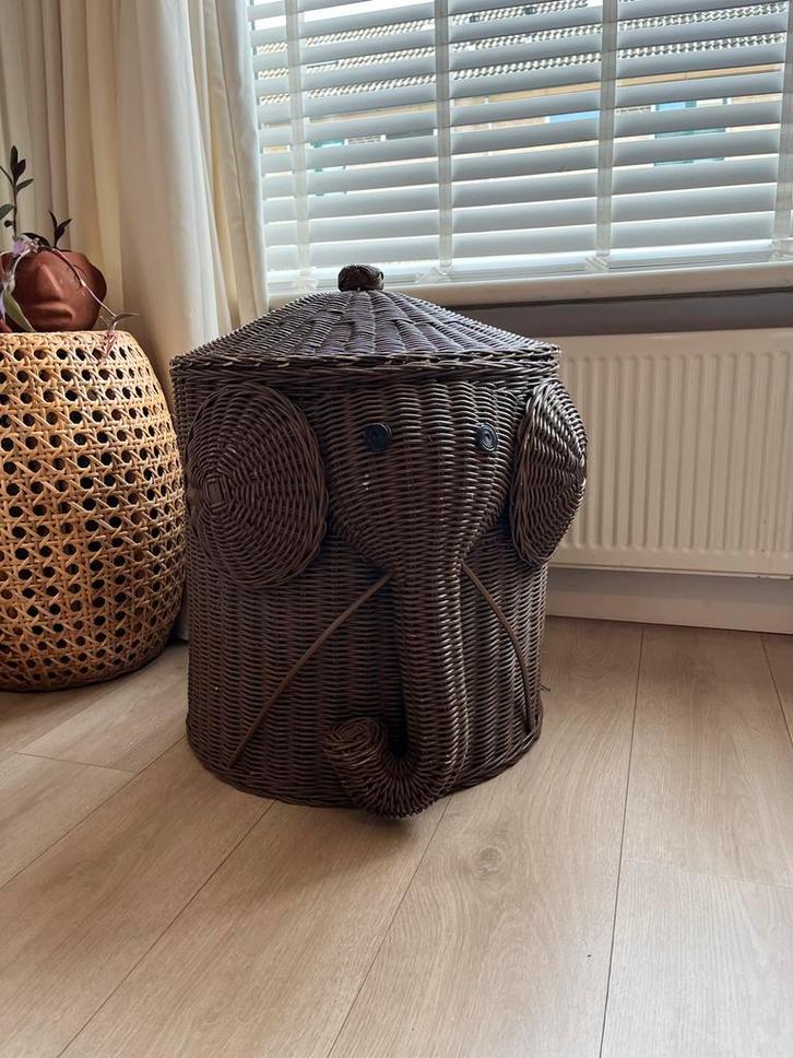 Olifant Speelgoedmand Rotan, Huis en Inrichting, Woonaccessoires | Kisten, Zo goed als nieuw, Minder dan 50 cm, 50 tot 100 cm