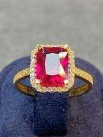 14k Gouden Ring met Steen, Nieuw, Ophalen of Verzenden, 17 tot 18, Met edelsteen
