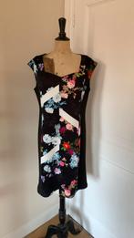 ARIANA stretch jurk maat 5 zgan, Kleding | Dames, Ophalen of Verzenden, Zo goed als nieuw, Maat 38/40 (M)