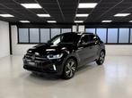 Volkswagen T-Roc 1.5 TSI R-Line |Pano|IQ|Cam|Trekhaak, 1258 kg, 150 pk, Leder en Stof, Zwart