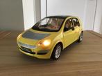 Smart for Four plastic model, Hobby en Vrije tijd, Modelauto's | 1:18, Ophalen of Verzenden, Gebruikt, Overige merken