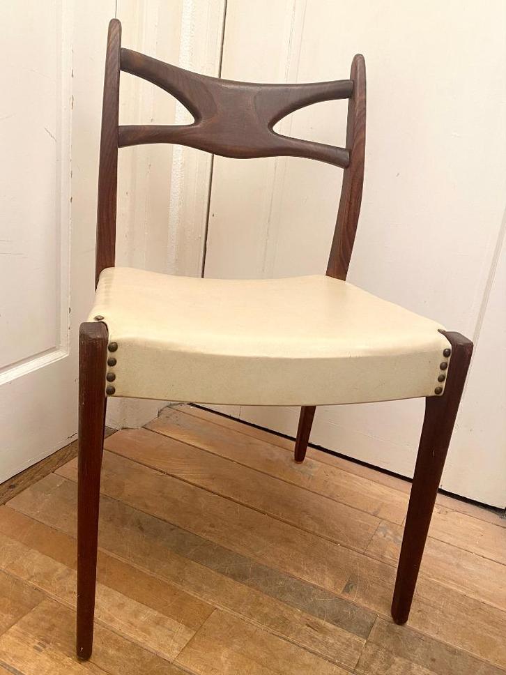 Vintage teak houten Scandinavisch 60s design stoel met skai, Huis en Inrichting, Stoelen, Gebruikt, Eén, Hout, Kunststof, Bruin