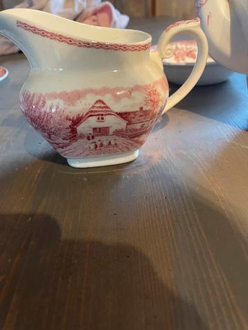 Sphinx Old Scotch Melkkannetje en theepot beschikbaar voor biedingen