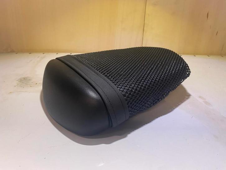 54. GSXR 750 2008 Bijrijder Zadel - Goede Staat!, Motoren, Accessoires | Overige, Gebruikt, Ophalen of Verzenden