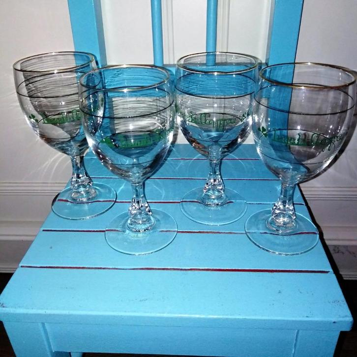 Irish Coffee glazen Arcoroc Touraine set van 4 stuks, Huis en Inrichting, Keuken | Servies, Gebruikt, Glas of Glazen, Overige stijlen