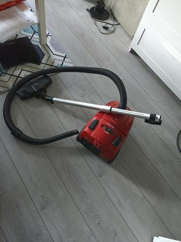 Philips stofzuiger beschikbaar voor biedingen