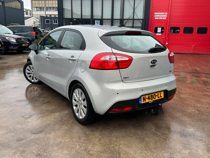 Kia Rio 1.4 Cvvt 5DRS 2011, Auto's, Kia, Particulier, Rio, Airbags, Airconditioning, Bluetooth, Boordcomputer, Centrale vergrendeling