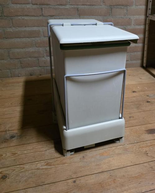 afvalbak, Huis en Inrichting, Woonaccessoires | Prullenbakken, Gebruikt, Kunststof, Minder dan 50 cm, 30 tot 40 liter, Ophalen