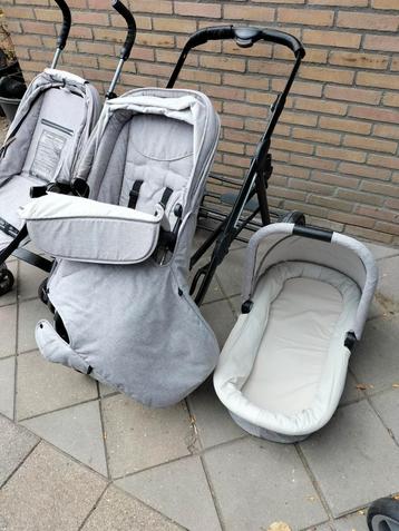 Gebruikte kinderwagen (Bombi!) beschikbaar voor biedingen