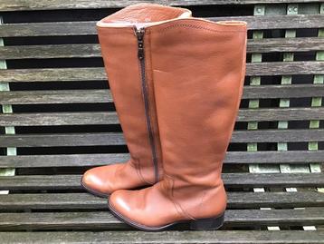 Cognac kleurige hoge leren laarzen, maat 38 beschikbaar voor biedingen