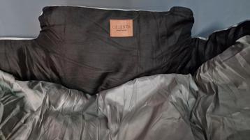 NIEUWE Celesta Hondenmand beschikbaar voor biedingen