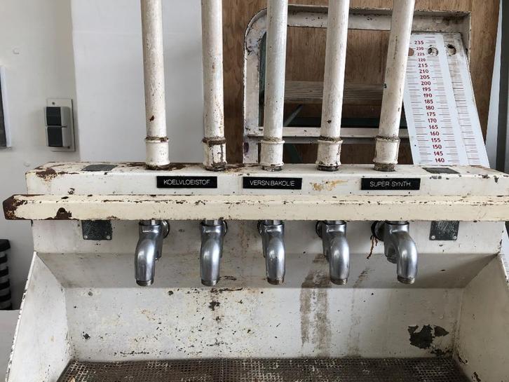 5x olie/koelvleistof-bar, Diensten en Vakmensen, Auto en Motor | Monteurs en Garages, Onderhoudsbeurt