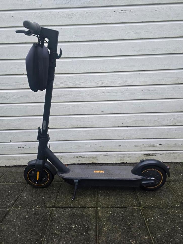 ninebot, Fietsen en Brommers, Steps, Gebruikt, Elektrische step (E-scooter), Ophalen