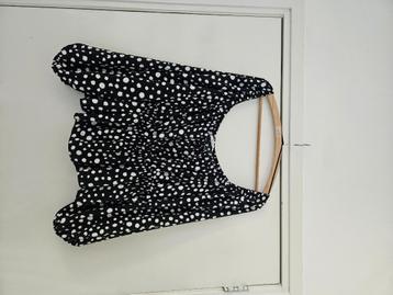 Off shoulder top mt XL beschikbaar voor biedingen