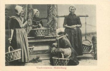 (388-275-017) Middelburg Vischvrouwen beschikbaar voor biedingen