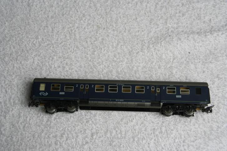 Märklin HO 4049 D-Rijtuig 2e klas van de NS (1-4), Hobby en Vrije tijd, Modeltreinen | H0, Zo goed als nieuw, Wagon, Wisselstroom