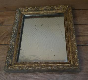 19e eeuwse spiegel met gouden lijst