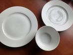 Blue Amber ( wit servies /Blokker) /9 delen ÉÉN KOOP, Huis en Inrichting, Keuken | Servies, Ophalen of Verzenden, Zo goed als nieuw