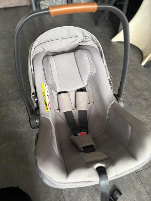 Nuna PIPA Next Maxicosi Autostoel – Granite, Kinderen en Baby's, Autostoeltjes, Zo goed als nieuw, Overige merken, Autogordel of Isofix