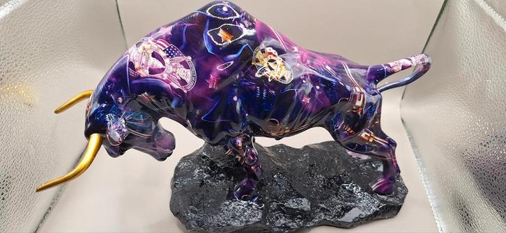 Schitterend Redbull /wall street stier, Antiek en Kunst, Kunst | Beelden en Houtsnijwerken, Ophalen of Verzenden