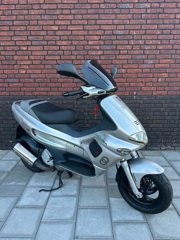 Dikke Gilera Runner 180cc FXR 1e Eigenaar! ( Piaggio,180cc) beschikbaar voor biedingen