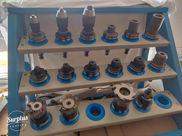 Set met houders., Doe-het-zelf en Verbouw, Gereedschap | Machine-onderdelen en Toebehoren, Ophalen