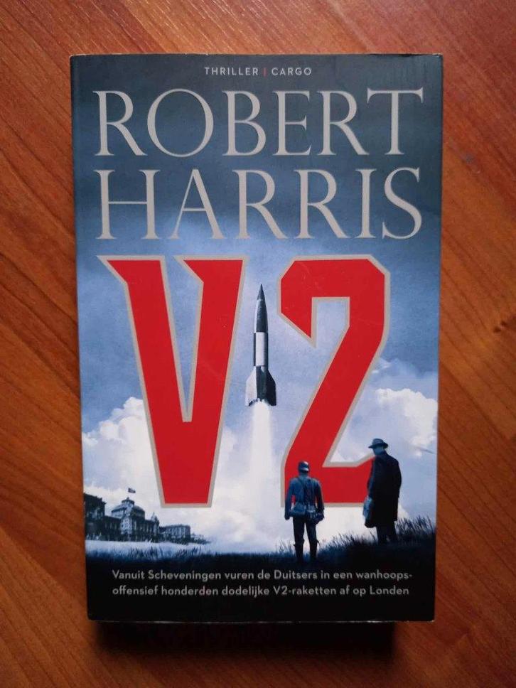 V2 - Robert Harris (2020), Boeken, Thrillers, Zo goed als nieuw, Europa overig, Verzenden