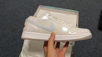Air Jordan 1 Low WMNS CNY "Slagthertijd" beschikbaar voor biedingen