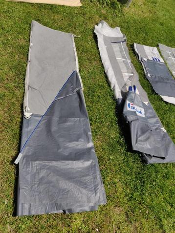 Voortent Caravan  beschikbaar voor biedingen